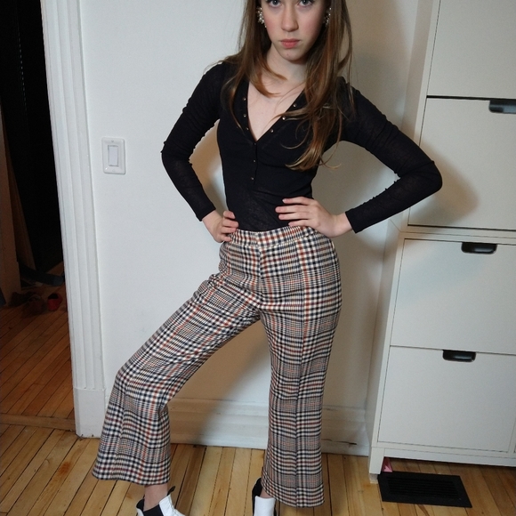 Contemporary Cropped Plaid pants size 4  versatile both casual or chic cream - Picture 8 of 11